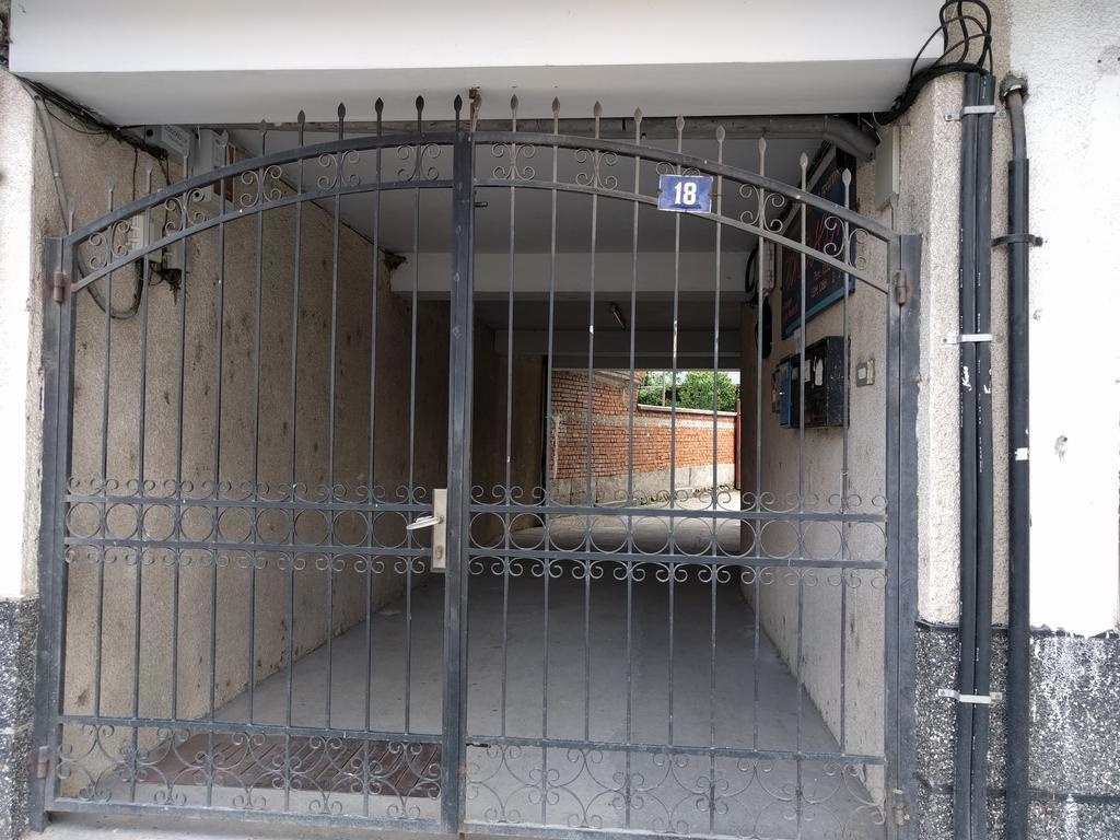Modern Flat Near Downtown Plovdiv Appartement Buitenkant foto